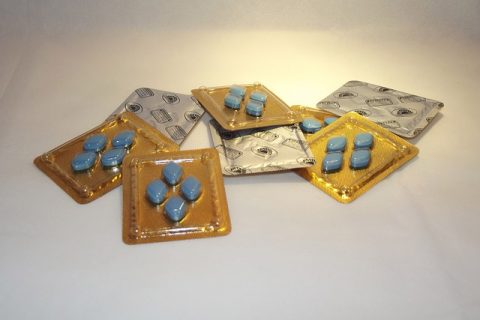 Náhrada Viagry: toto jsou nejčastější generika slavné modré tabletky